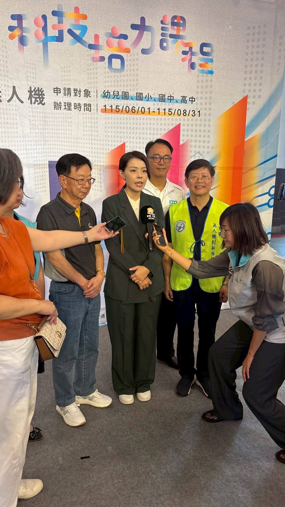 媒體聯訪新竹 高虹安 市長